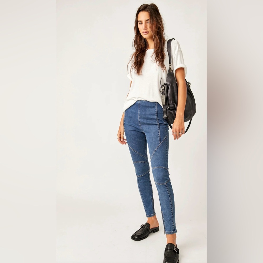 We The Free Women's Blue Skinny Jeans